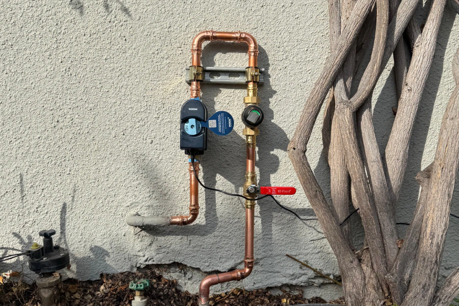 smart leak detector
